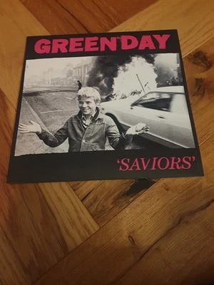 Green Day - Saviors - 12”LP 2024 Pink Coloured Vinyl Album - Image 1 of 4