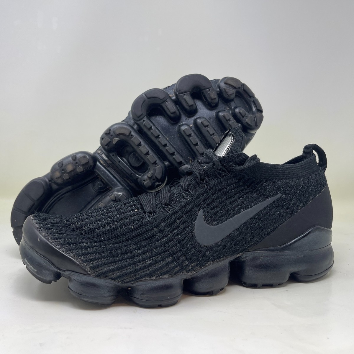 Athletic Nike Air VaporMax Flyknit Shoes for Women for sale