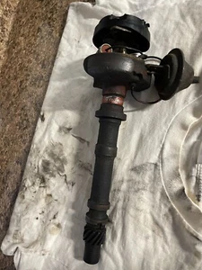 1965 1964 Chevy / Studebaker Delco Remy Cast Iron Distributor - #1111015 - Picture 1 of 5