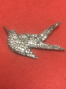 ANTIGUO O VINTAGE RARO FISHEL NESSLER PEDRERÍA TRANSPARENTE Y ROJO GRANDE 3" PIN PÁJARO - Imagen 1 de 7