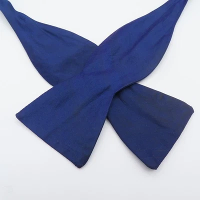 Esmoquin formal Beau Ties azul seda liso 2,5" ancho EE. UU. Foto 1 de 3