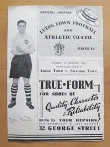 LUTON TOWN v SWANSEA TOWN 1953/1954 *VG Condition Football Programme* - Picture 1 of 3