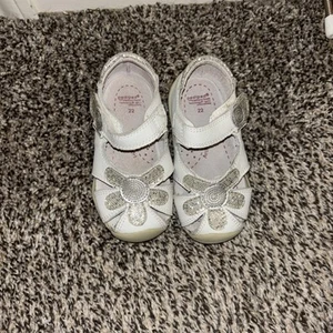 Pediped Arch Support Girls Sandals Size 22 Heel Cushion - Picture 1 of 6