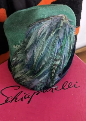 Vintage 1960s Schiaparelli Green Wool Blue Velvet Ribbon Feather Cloche No Box - Image 1 of 4