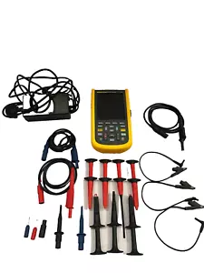 Fluke 124B Industrial ScopeMeter Handoszilloskop, 40 MHz - Bild 1 von 17