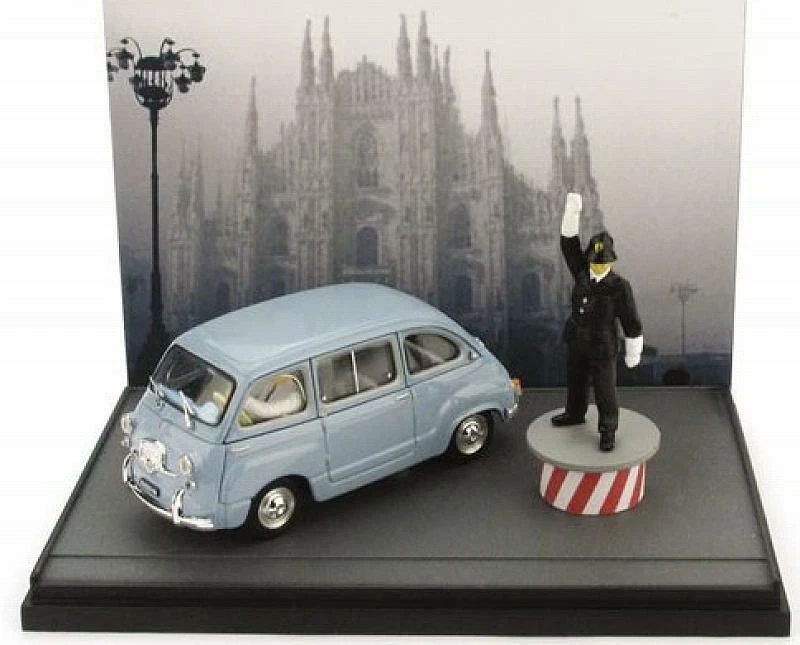 Fiat 600D Multipla Piazza Duomo a Milano 1/43 AS52M Brumm - Immagine 1 di 1