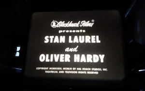 16mm Film - Midnight Patrol 1933 Laurel & Hardy - Imagen 1 de 22
