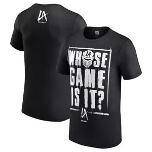 New Men's WWE LA Knight T-Shirt 3XL "Who's Game is It" Yeah Genuine US Champion - Picture 1 of 4