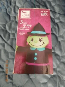 Home Accents Holiday 42" 3.5 ft LED GREEN Witch inflatable -NEW IN BOX - Picture 1 of 3