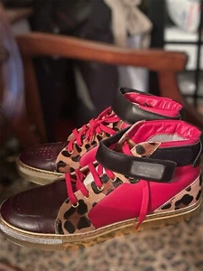 High Status Ernest Ruffin Red Leopard Cheetah Print High Top Sneaker - Bild 1 von 14