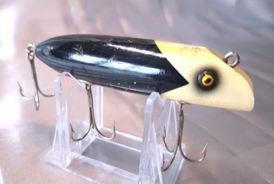 South Bend Bait Co Wood Bass-Oreno Black White Arrowhead Vintage Fishing Lure - Image 1 of 4