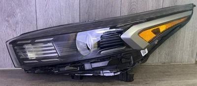 # 2022-2023 KIA Forte Faro LED LH LADO DEL CONDUCTOR OEM Foto 1 de 4