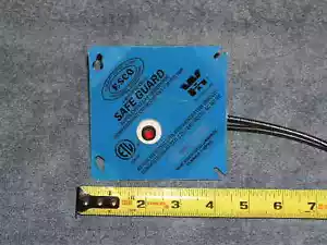 RV Bus Van Camper Trailer Generator Inverter Breaker Panel Fuse SAFE Guard SG30 - Foto 1 di 3