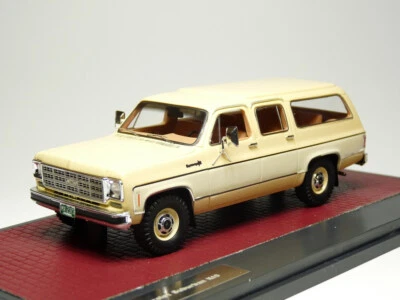 Matrix MX20302-373 1/43 1978 Chevrolet Suburban K10 Resin Model Car - Image 1 of 3