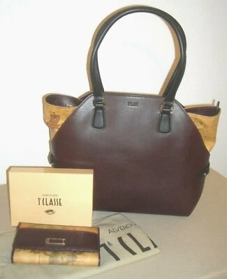 NUEVO CON ETIQUETAS Alviero Martini 1a Classe Geo Burdeos Italiano Cuero Bolso de Mano y Cartera CONJUNTO Foto 1 de 4
