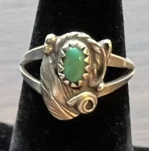 Vintage Native American Turquoise Ring Sterling Silver Artist Signed Sz4 Pinky - Picture 1 of 8