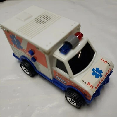 Ambulancia Buddy L Rescue Force 1994 64 luces de sonido dial 911 probado y funciona Foto 1 de 4