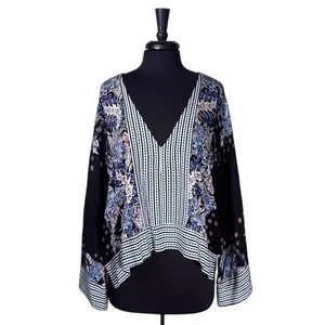 Blusa Free People Mujer L Negra Floral Estampado Mixto Cuello en V Kimono Manga Campana - Imagen 1 de 9
