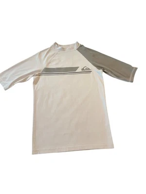 Camisa de natação Quiksilver ajustada masculina XL branca e cinza proteção contra erupções cutâneas sol - Imagem 1 de 4