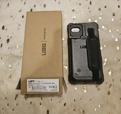 Urban Armor Gear Workflow Battery Case iPhone SE/SE2/SE3/8 Black - Image 1 of 4