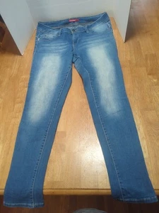 YMI Wannabettabutt Jeans Size 13 Straight Leg  - Picture 1 of 10