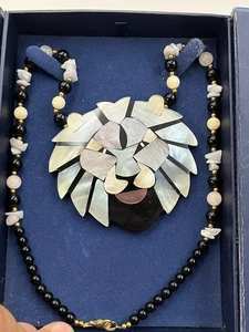 VTG Lee Sands Black Blue Purp White Inlaid MOP "LION" Necklace Bracelet Set - Picture 1 of 16