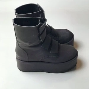 Current Mood Dolls kill - Eye Of The Storm Alien Reflective Platform Boots Sz 6 - Picture 1 of 7