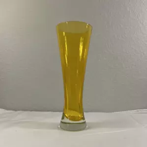 Vaso vintage in vetro giallo alto 10,5" - Foto 1 di 9