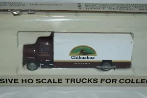 Con-Cor HO 1:87 City Beverage Delivery Truck Chihuahua Beer - Picture 1 of 3
