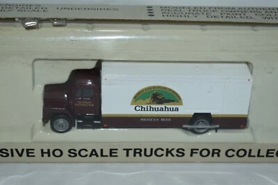 Con-Cor HO 1:87 City Beverage Delivery Truck Chihuahua Beer - Image 1 of 3