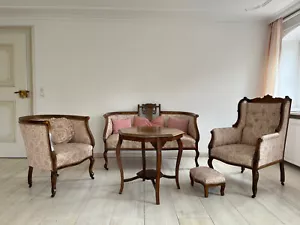 Biedermeier Sitzgruppe, Sofa, Ohrensessel, Armsessel, Fußschemel und Tisch - Bild 1 von 22