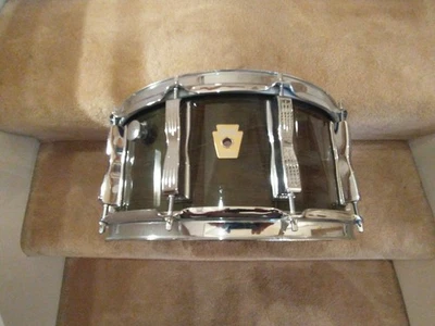 Vintage Ludwig Classic Maple 6.5 X 14 Inch 10 Lugs, Emerald Lacquer, Outstanding - Image 1 of 4