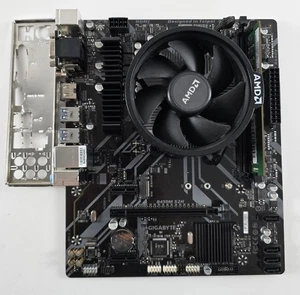 AMD Ryzen 3 2200G + Gigabyte B450M S2H + 16GB DDR4 - Bild 1 von 2
