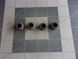 SBI 122-1504 (4) Valve Stem Seals 20787121 20924435 Volvo D16 L6 984CI 16.1L - Bild 1 von 5