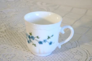 ARCOPAL VERONICA FRANCE Blue Flowers 3 1/4"h Flat Coffee Mugs Cups Set of 2 - Picture 1 of 5