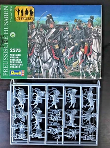 REVELL PRUSSIAN HUSSARS - 15 x 1/72 PLASTIC TOY SOLDIER FIGURES - uhlans - Picture 1 of 2