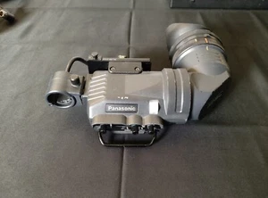 Panasonic AJ-HVF21G HD Viewfinder For P2 Hd - Photo 1/4