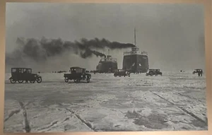 ¿Se envía de vapor en Ice on Lake Michigan con modelo T y Men on Ice Repo? Postal - Imagen 1 de 2