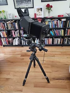 Sinar F2 with Caltar 180mm f/5.6 lens, binocular viewer - Picture 1 of 8