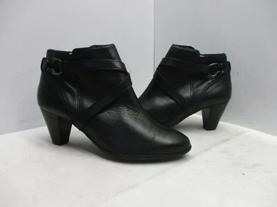 Botines Nurture Jerilyn de cuero negro con cremallera para mujer talla 8 M  Foto 1 de 4