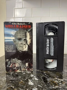 Clive Barker's Hellraiser (Anchor Bay VHS, 1998) Horror TESTED NICE!! - Picture 1 of 4
