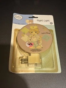 Precious Moments Night Light for Childs Bedroom GIRLS RULE-BRAND NEW from 2005 - Picture 1 of 2