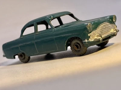 Matchbox🔥Lesney 1957 Ford Zodiac dark green # 33a - Image 1 of 4
