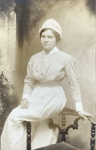 1914 Vintage Photo NYC BELLEVUE HOSPITAL CHILDREN’S WARD NURSE RPPC Postcard - Picture 1 of 3
