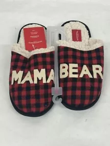 Pantoufles neuves "Mama Bear" à carreaux Sherpa à enfiler hiver Wonderworks taille moyenne 7-8 - Photo 1 sur 1
