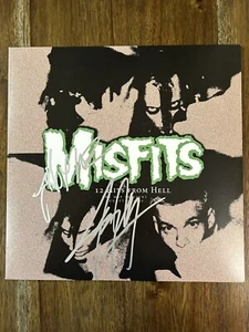 Jerry Only & Doyle ‘Misfits’ Signed Vinyl Album ‘12 Hits From Hell’ Beckett - Picture 1 of 5