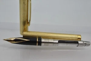 Sheaffer Targa 23K GP Fluted Cap and Barrell, 14K Feder, top - Bild 1 von 4