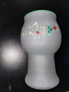 Pfaltzgraff Winterberry Frosted Glass Floating Candle Holder Holiday Christmas - Picture 1 of 6