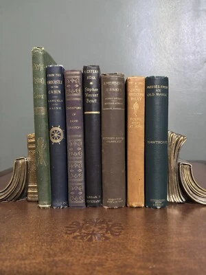GENTLEMAN’S LIBRARY~Collectible Books ~DECOR~EMERSON, COOPER, HAWTHORNE Vintage~ Foto 1 de 4