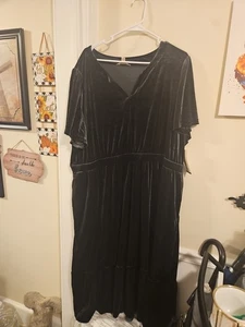 Abito a maniche corte in velluto nero Terra & Sky nuovo taglia 3X, 24w-26w, - Foto 1 di 15